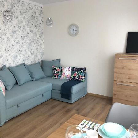 Przytulne mieszkanie z ogródkiem Apartamento Cracóvia Exterior foto